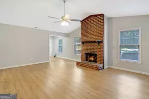 125 Belle Dr, Fayetteville, GA 30214 - Photo 6