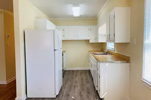 24 Camellia Dr, Newnan, GA 30263 - Photo 8