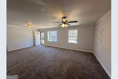 203 Bonaventure Drive, Lagrange, GA 30241 - Photo 2