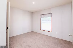 424 L B Hall Rd, Garfield, GA 30425 - Photo 16