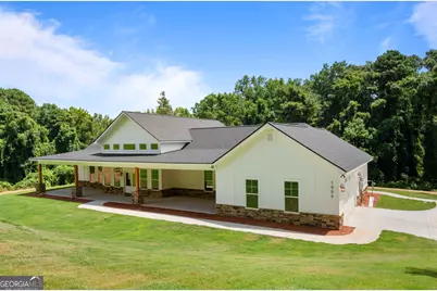 1000 Foxcroft Drive, Lagrange, GA 30240 - Photo 1