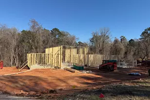 1000 Foxcroft Dr, Lagrange, GA 30240 - Photo 2