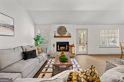 20 Briarwood Place, Newnan, GA 30265 - Photo 8