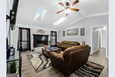 6851 Creekwood Drive, Douglasville, GA 30135 - Photo 10