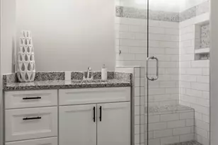 323 S Madison Ave, Monroe, GA 30655 - Photo 26