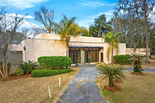 102 Stuart St, Savannah, GA 31405 - Photo 2