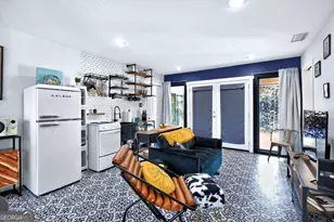 102 Stuart St, Savannah, GA 31405 - Photo 44
