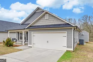 183 Crestview Dr, Carnesville, GA 30521 - Photo 2