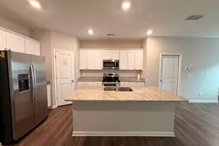 223 Wynn Wy, Pendergrass, GA 30567 - Photo 4