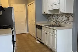 190 Oakwood Cir, Stockbridge, GA 30281 - Photo 6