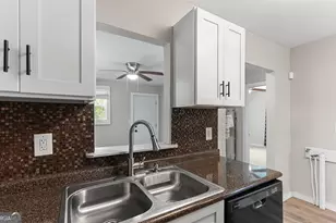 2164 Monroe Ave, Macon, GA 31204 - Photo 12