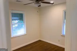 753 Commodore Dr NW, Atlanta, GA 30318 - Photo 14