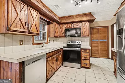 4300 Watauga Drive, South Fulton, GA 30349 - Photo 6