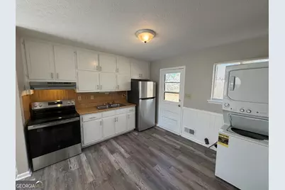 824 Jesters Lake Drive, Jonesboro, GA 30236 - Photo 4