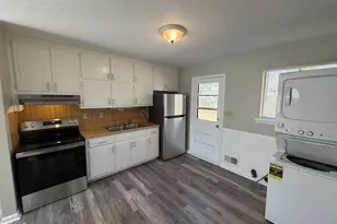 824 Jesters Lake Dr, Jonesboro, GA 30236 - Photo 4