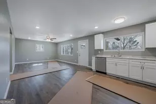 600 1st St, Lafayette, GA 30728 - Photo 10