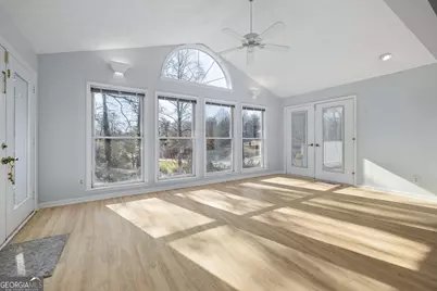 605 Chenocetah Drive, Cornelia, GA 30531 - Photo 10