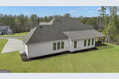 215 Greyfairs Avenue, Senoia, GA 30276 - Photo 60