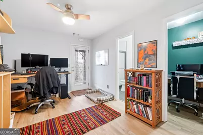 1149 Liberty Parkway NW, Atlanta, GA 30318 - Photo 16