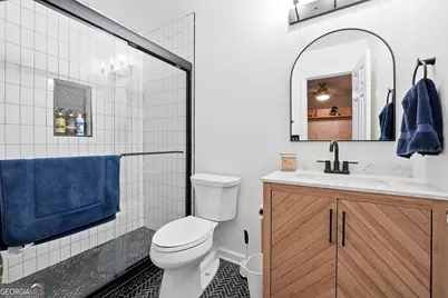 1149 Liberty Parkway NW, Atlanta, GA 30318 - Photo 18