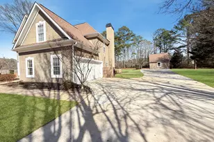 42 Stonemill Ct, Newnan, GA 30265 - Photo 2