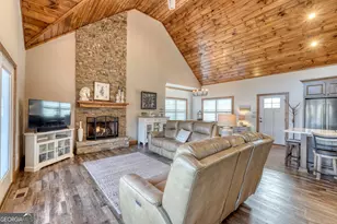 368 Ivy Log Hts Rd, Young Harris, GA 30582 - Photo 12