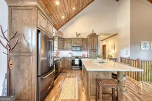 368 Ivy Log Heights Rd, Young Harris, GA 30582 - Photo 10