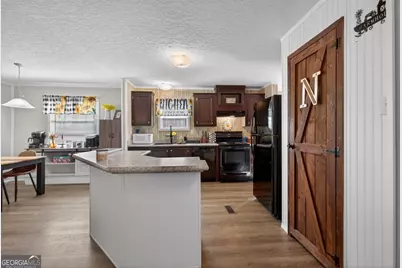 818 Dean Mountain Road, Cleveland, GA 30528 - Photo 12