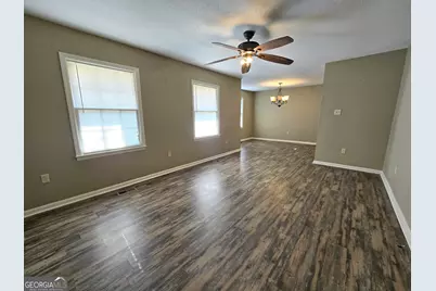 3860 Camellia Drive, Valdosta, GA 31605 - Photo 2