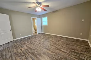 3860 Camellia Dr, Valdosta, GA 31605 - Photo 10