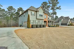 103 Fox Hall Crossing W, Senoia, GA 30276 - Photo 2