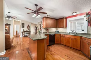 174 Paramount Dr, Eatonton, GA 31024 - Photo 18