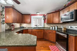 174 Paramount Dr, Eatonton, GA 31024 - Photo 4