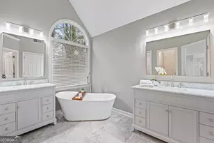 833 Southern Shore Dr, Peachtree City, GA 30269 - Photo 2