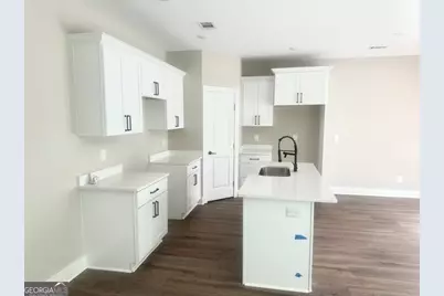 717 A Scales St, Griffin, GA 30224 - Photo 6