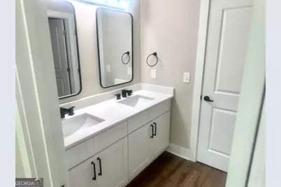 717 A Scales St, Griffin, GA 30224 - Photo 16