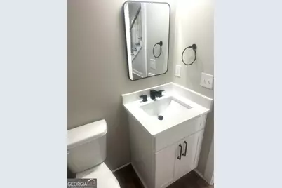 717 A Scales St, Griffin, GA 30224 - Photo 8