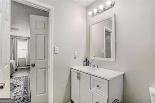 1049 Autumn Crest Dr, Stone Mountain, GA 30083 - Photo 22