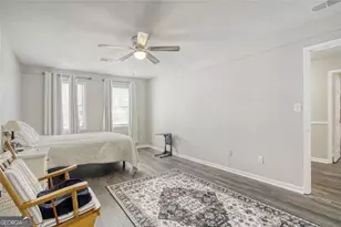 1049 Autumn Crest Dr, Stone Mountain, GA 30083 - Photo 18
