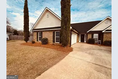 108 Holbeck Court, Warner Robins, GA 31088 - Photo 4