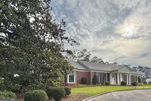 95 W Willow Creek Ln, McRae-Helena, GA 31055 - Photo 2