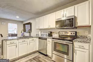 7706 Bernardo Dr, Riverdale, GA 30296 - Photo 8