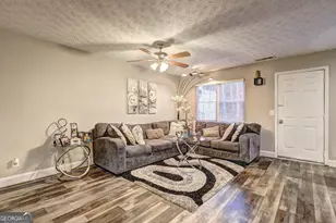 7706 Bernardo Dr, Riverdale, GA 30296 - Photo 2