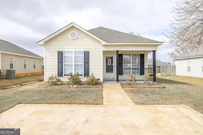 316 Haverhill Circle, Warner Robins, GA 31088 - Photo 1