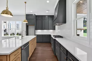 220 Suwanee Ave, Suwanee, GA 30024 - Photo 14