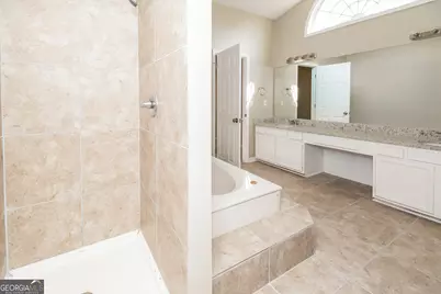 8418 Waverly Drive, Jonesboro, GA 30236 - Photo 10