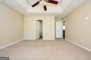 2424 Wood Bend Ln, Riverdale, GA 30296 - Photo 8