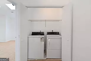 1684 Hunting Creek Dr SE, Conyers, GA 30013 - Photo 28