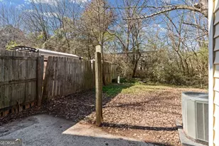 1684 Hunting Creek Dr SE, Conyers, GA 30013 - Photo 30