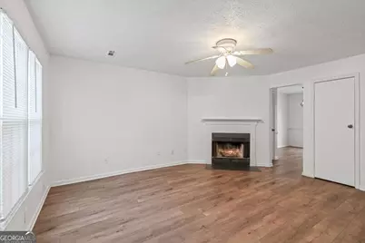 1684 Hunting Creek Drive SE, Conyers, GA 30013 - Photo 6